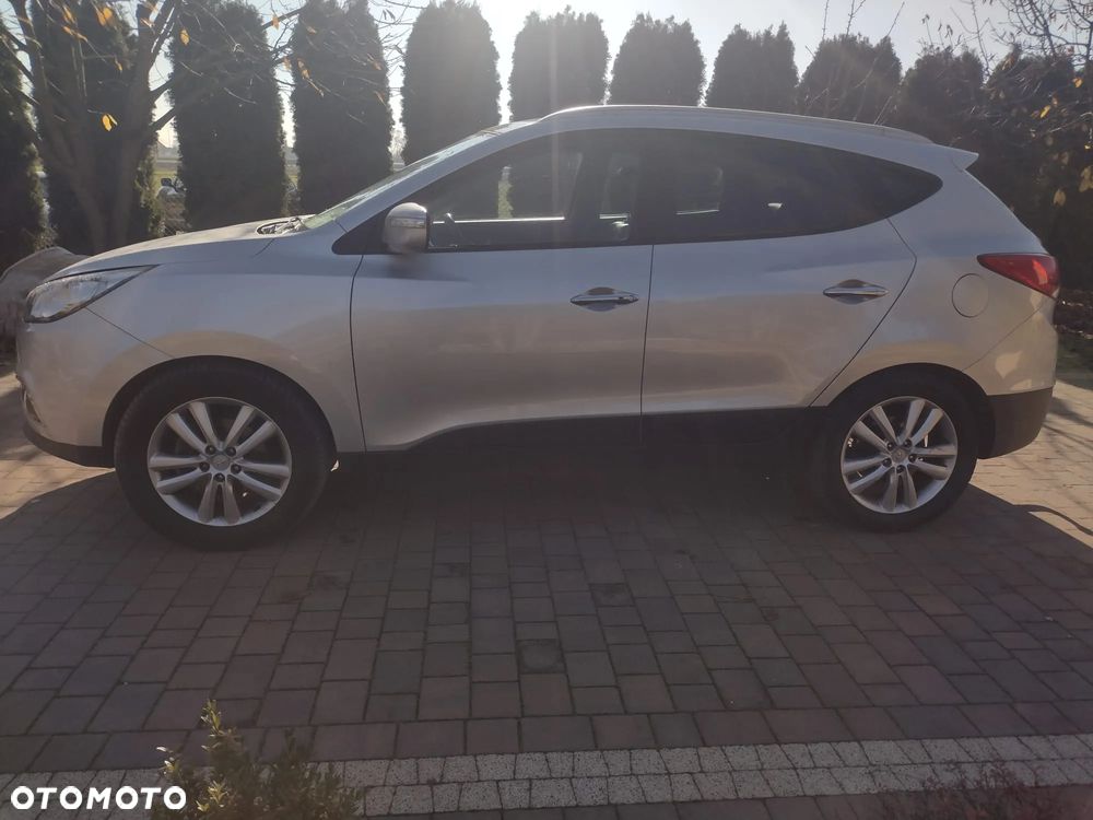 Hyundai ix35 2.0 CRDi 4WD Automatik Premium - 10