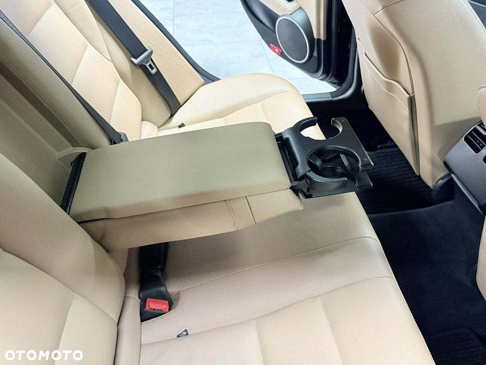 Mercedes-Benz Klasa C - 37