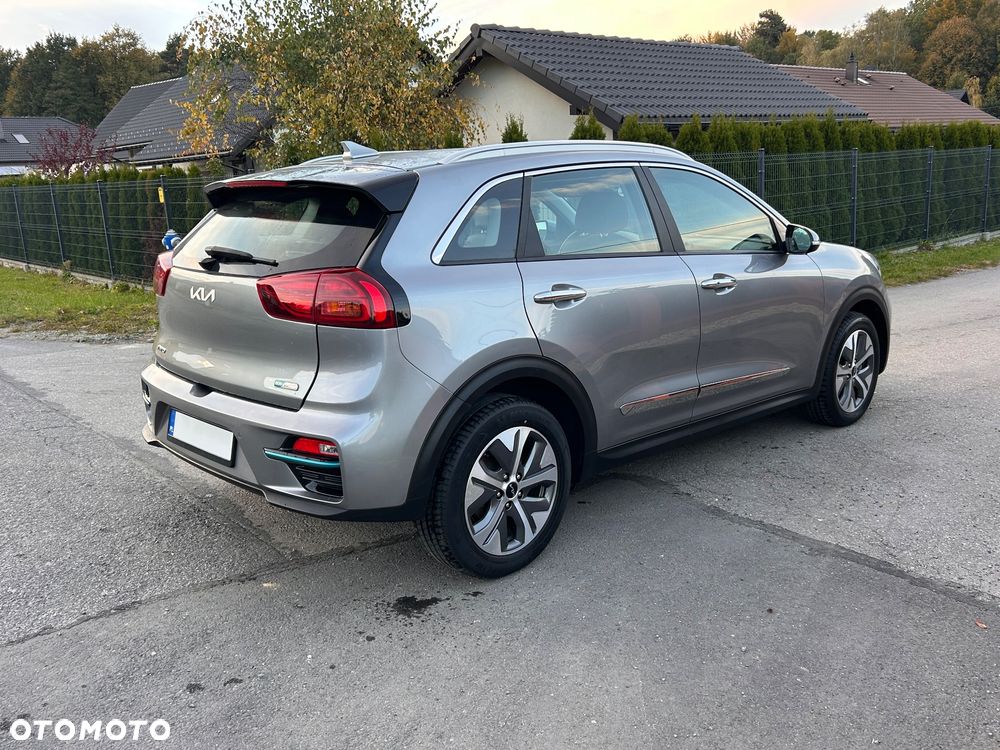 Kia Niro 64kWh L - 28
