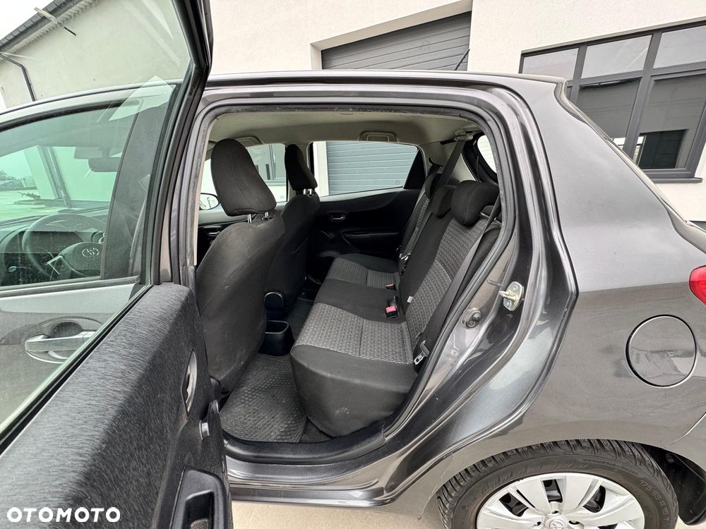 Toyota Yaris 1.0 Active - 8