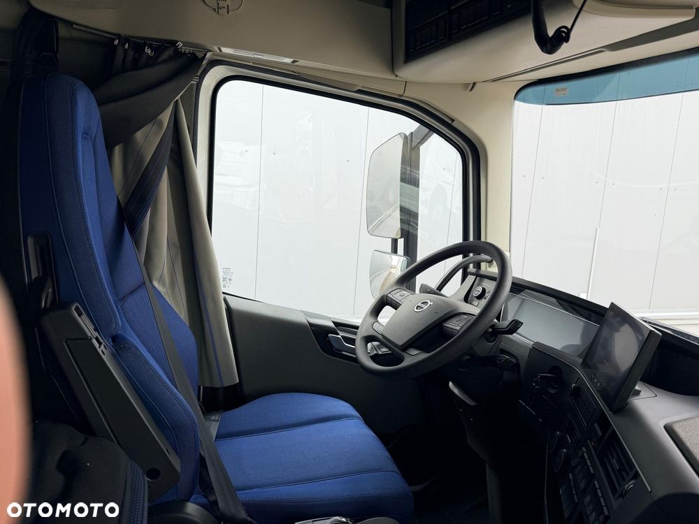 Volvo FH500 6X2 - 12