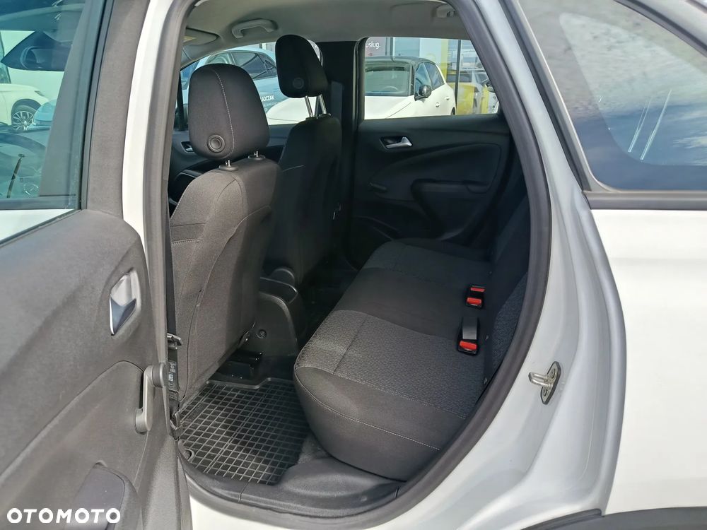 Opel Crossland X - 11