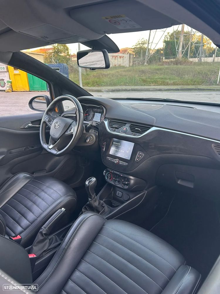 Opel Corsa 1.4 Turbo S&S GSi - 11