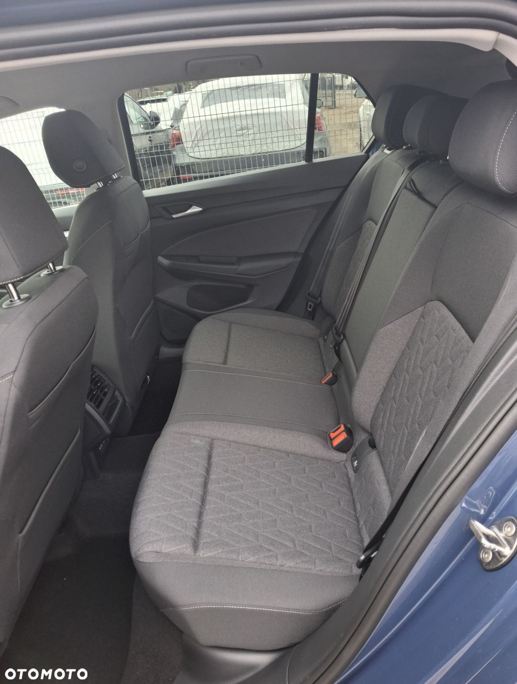 Volkswagen Golf - 13
