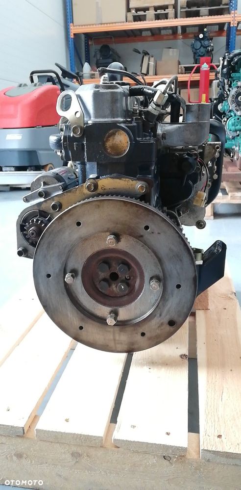 SILNIK ISEKI E383 17KM 0,831 L 6422 zł netto - 6