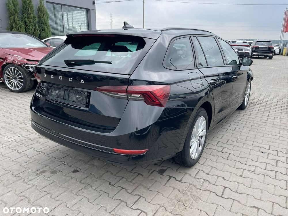 Skoda Octavia 2.0 TDI DSG Selection Plus - 3