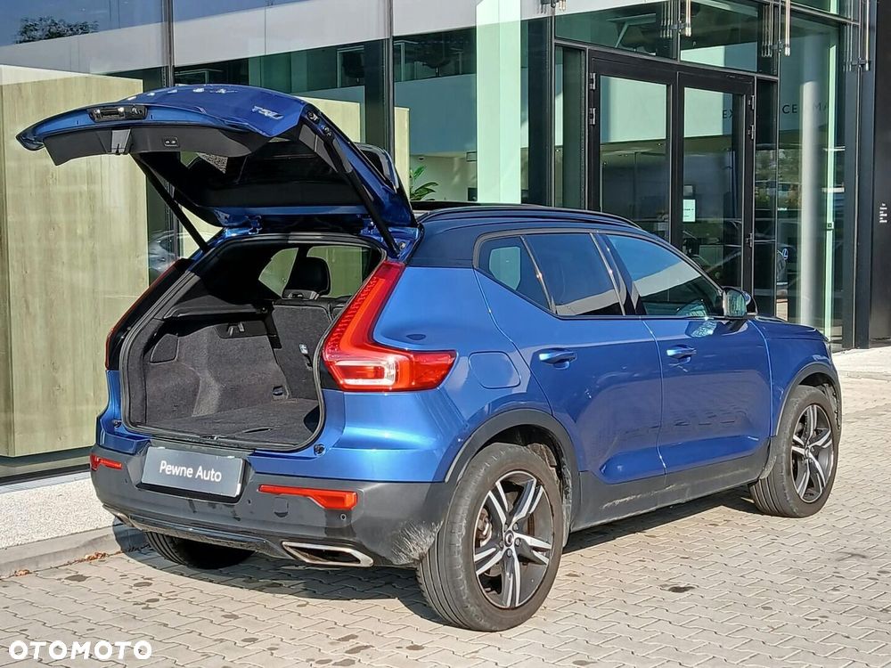 Volvo XC 40 T5 AWD R-Design - 40