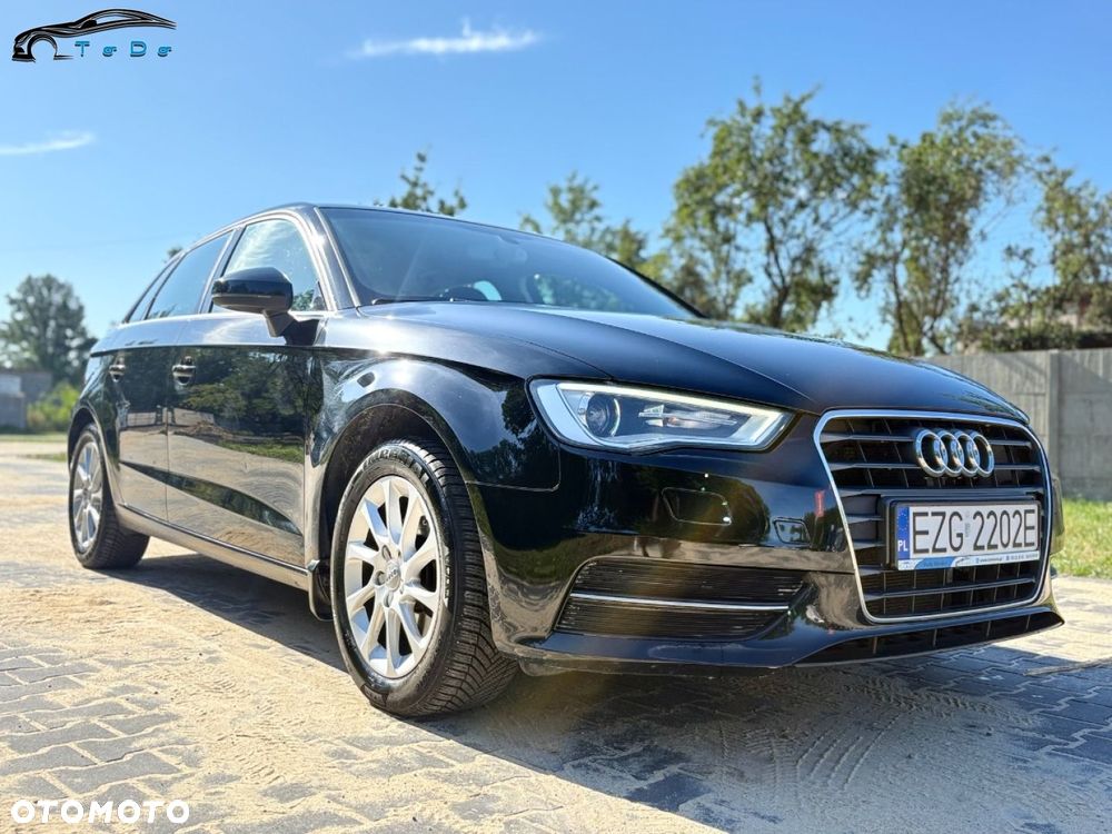 Audi A3 Sportback 1.4 TFSI Edycja Specjalna - 2