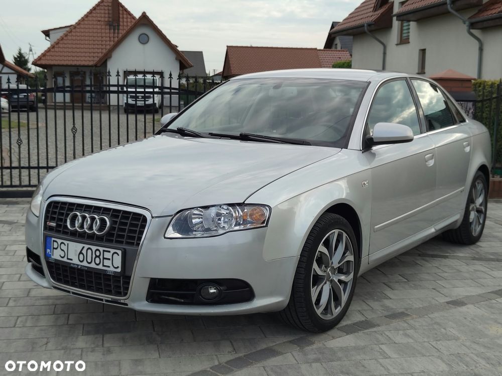 Audi A4 Limousine 2.0 TDI - 1