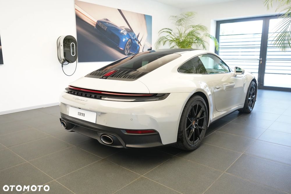 Porsche 911 Carrera S - 3