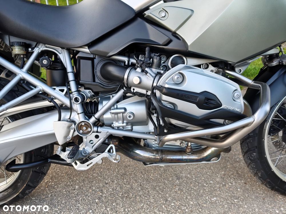 BMW R - 16