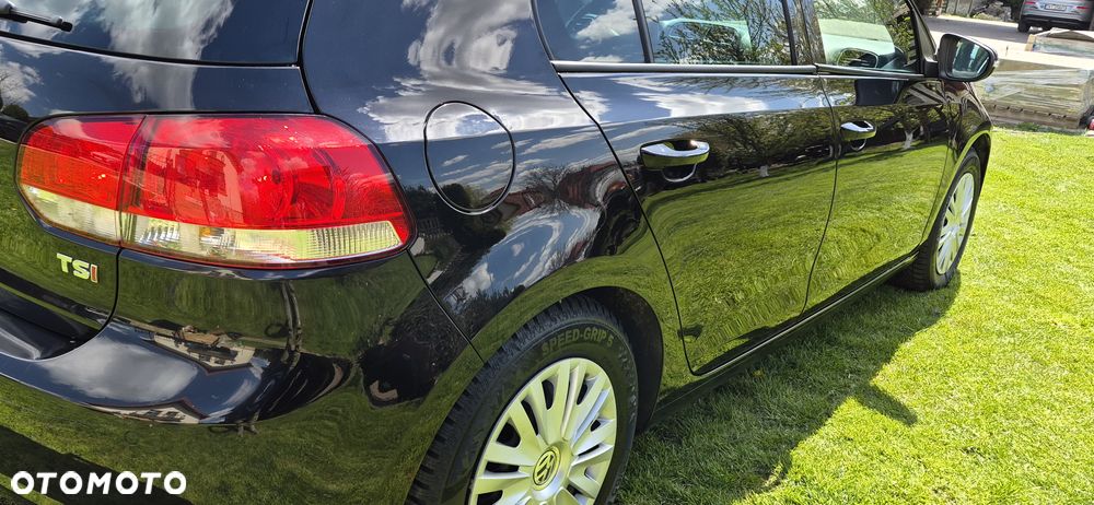 Volkswagen Golf 1.4 TSI United - 12