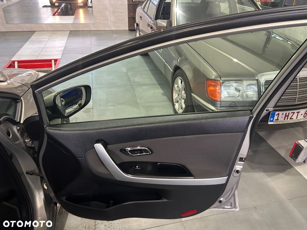 Kia Ceed 1.6 CRDi Smart - 28