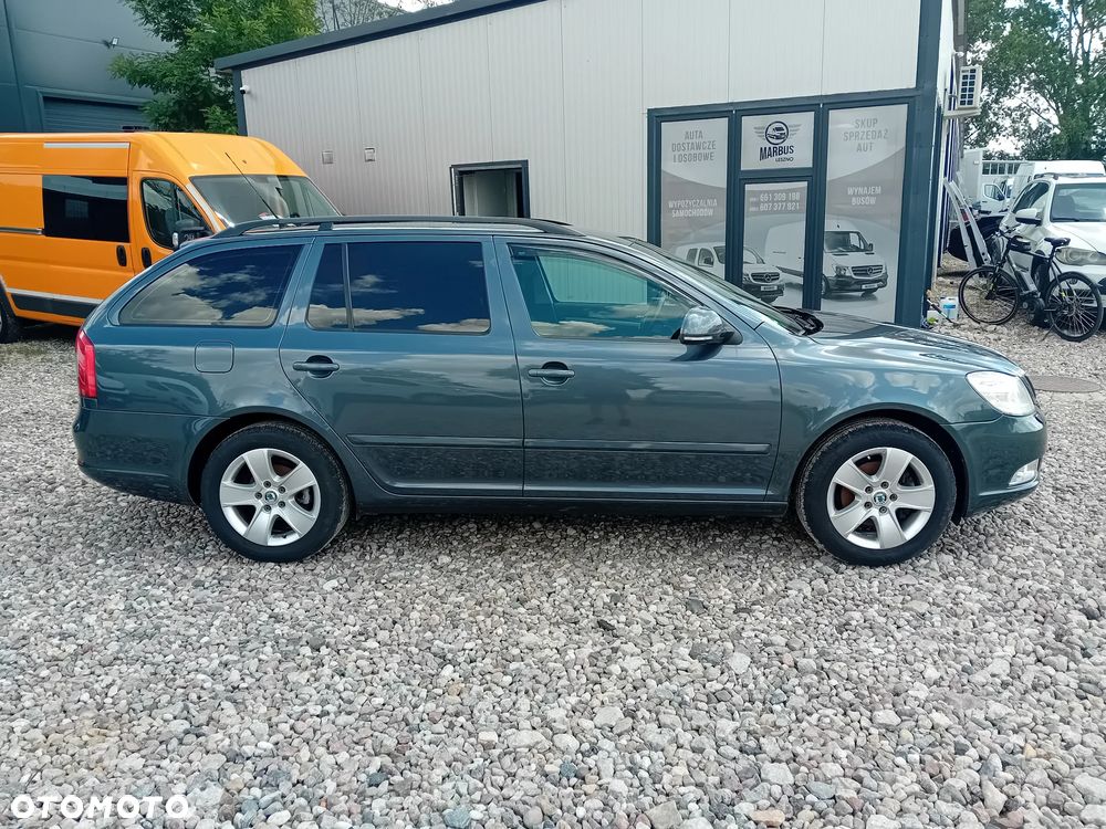 Skoda Octavia - 4