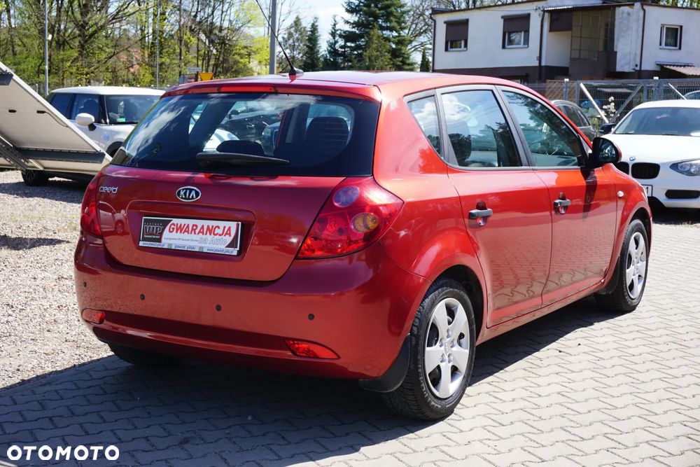 Kia Ceed 1.4 Comfort + - 3