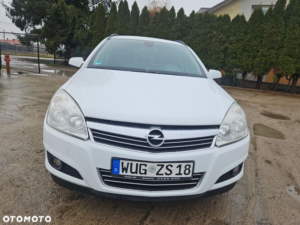 Opel Astra 1.6 NAVI - 20