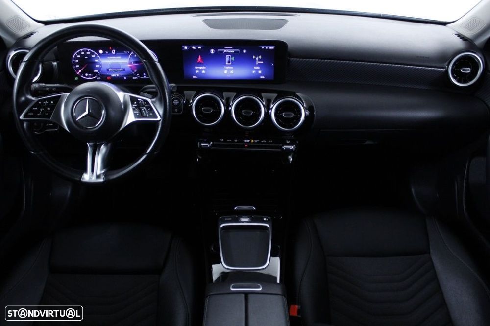 Mercedes-Benz A 200 d - 19