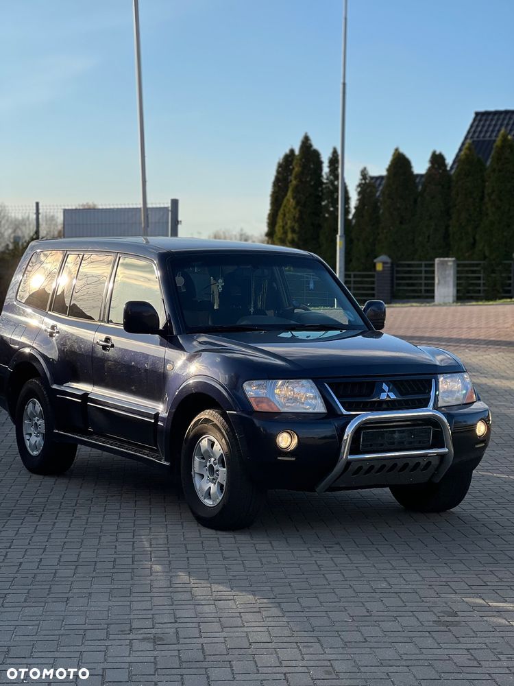 Mitsubishi Pajero 3.2 DI-D Automatik Liberty - 11