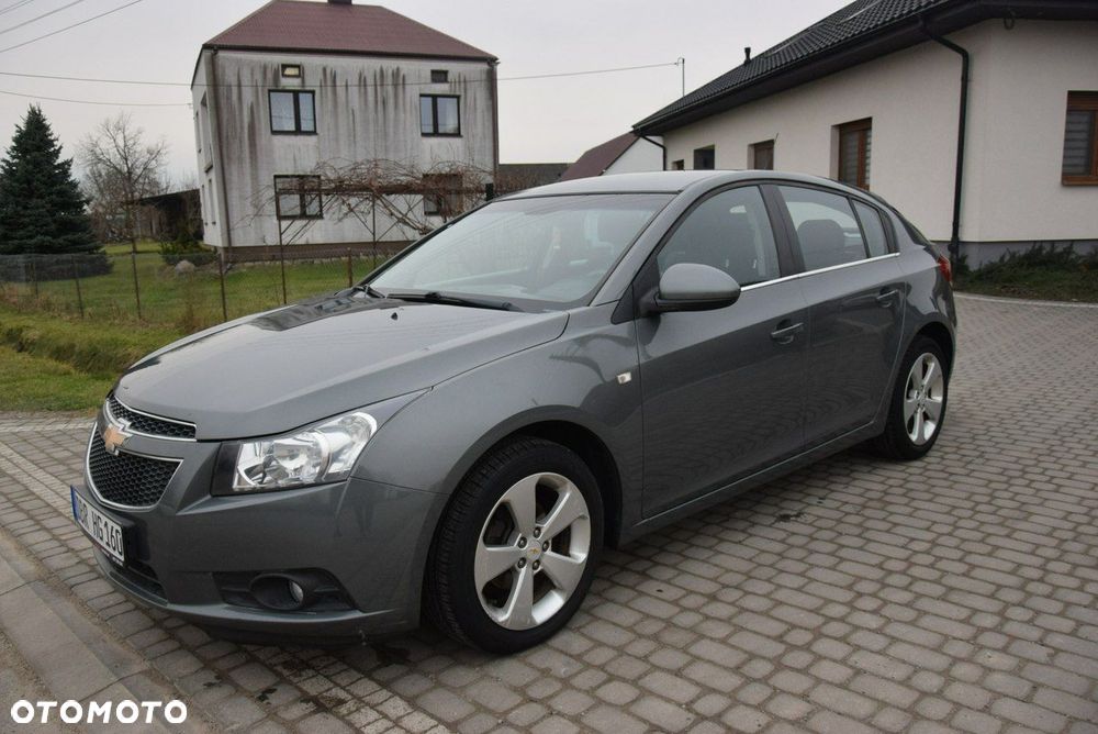 Chevrolet Cruze - 9