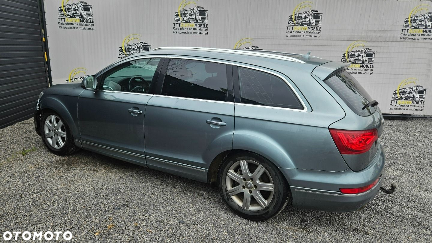 Audi Q7 - 18