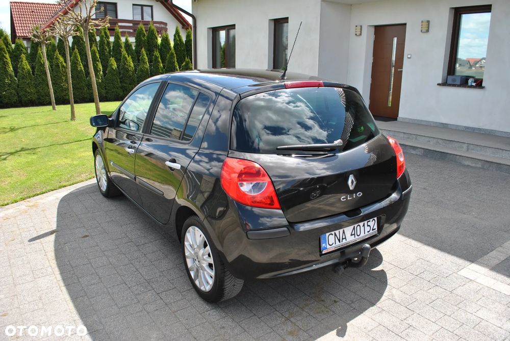 Renault Clio 1.2 16V Exception - 11