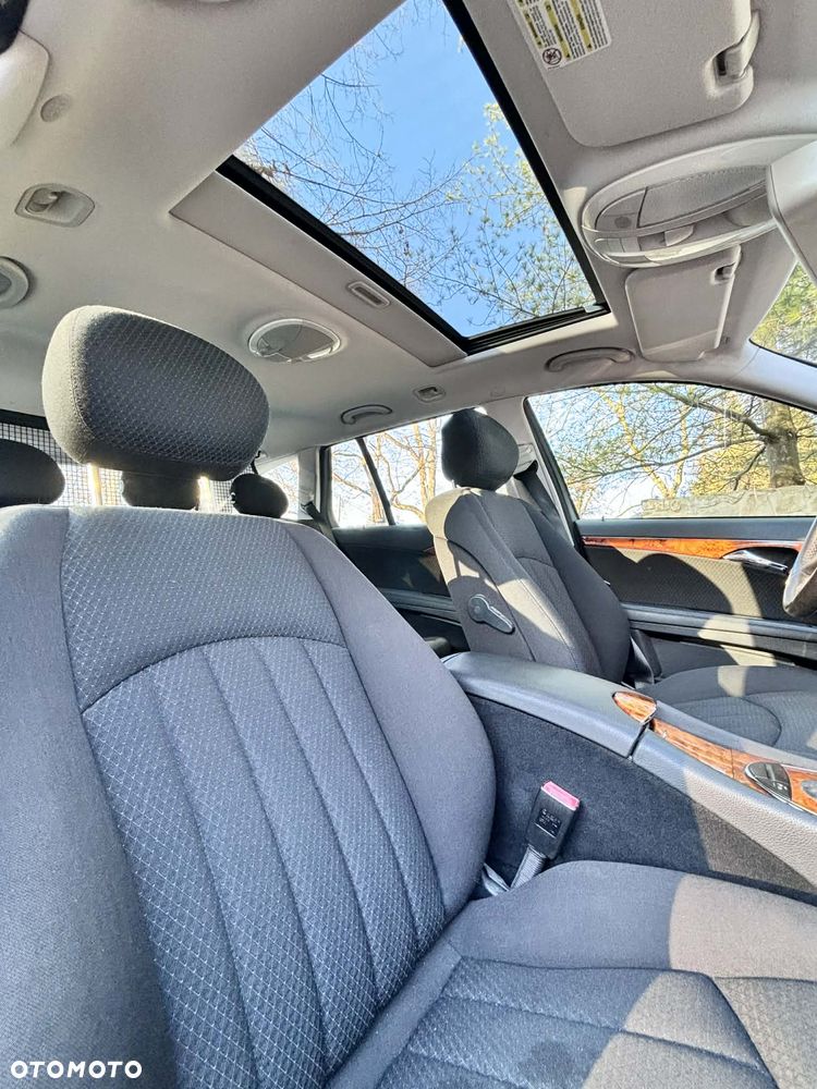 Mercedes-Benz Klasa E 320 CDI Elegance - 20