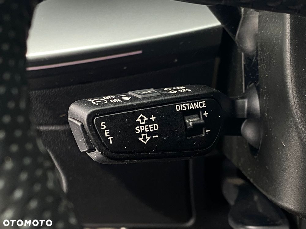 Audi RS3 Limousine - 28