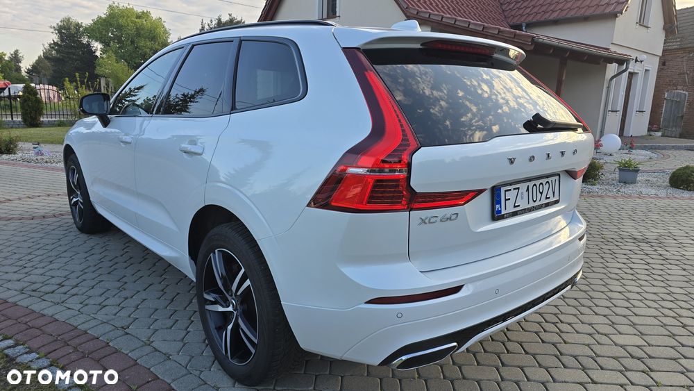 Volvo XC 60 - 4