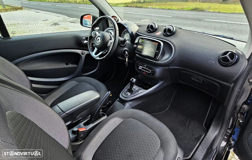 Smart ForTwo Coupé EQ passion edition nightsky - 5