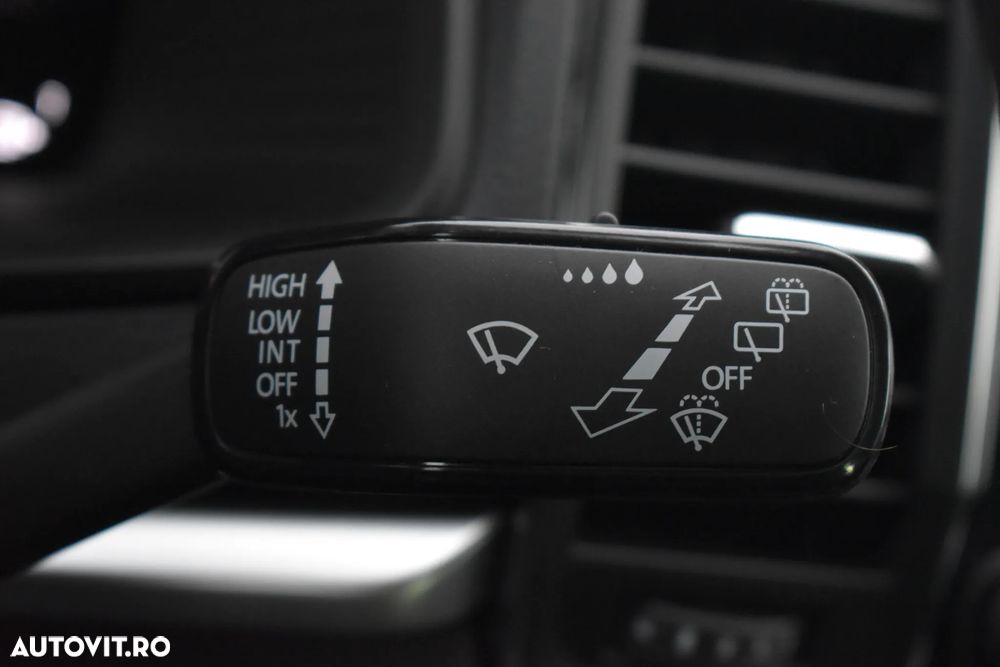 Skoda Karoq 2.0 TDI DSG Selection - 39