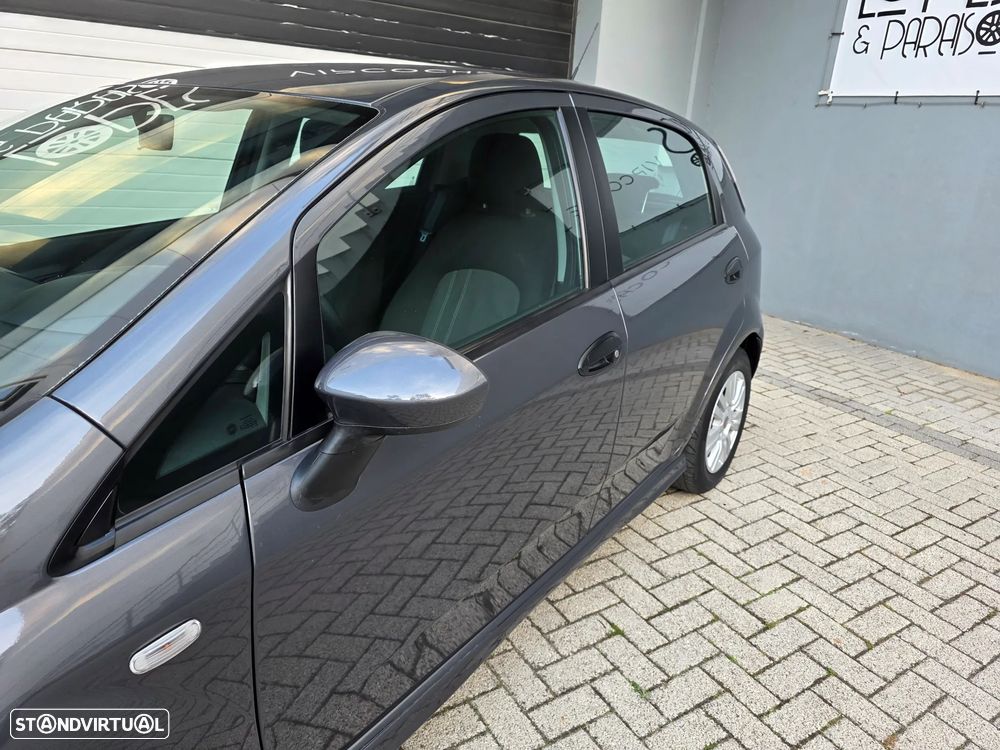 Fiat Punto 1.2 Young S&S - 22