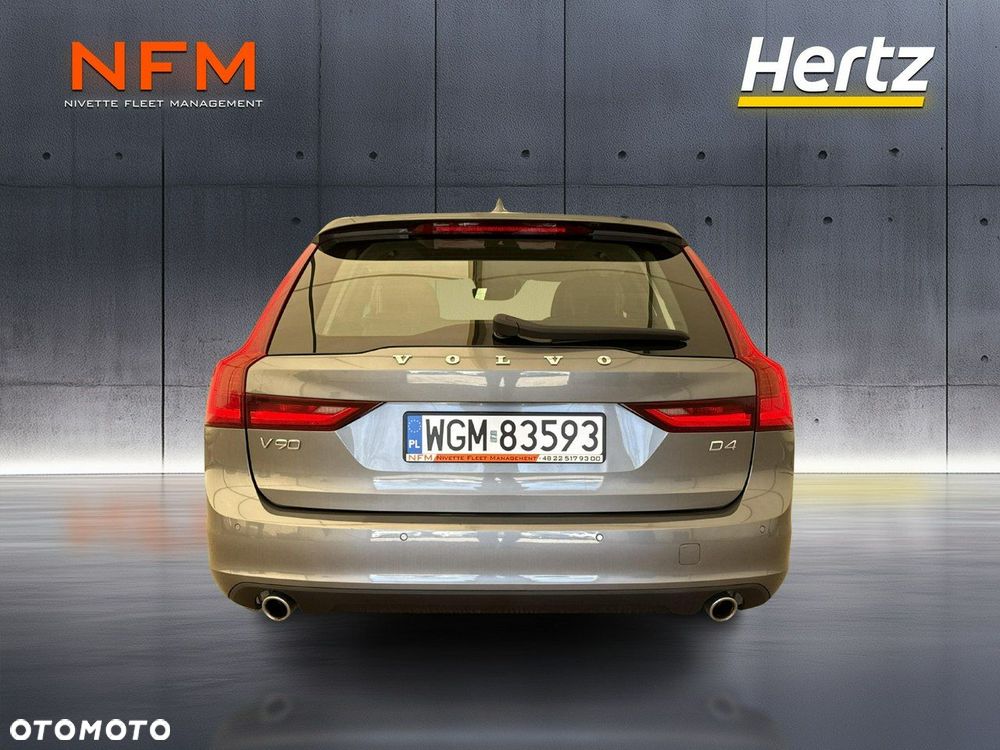Volvo V90 - 10