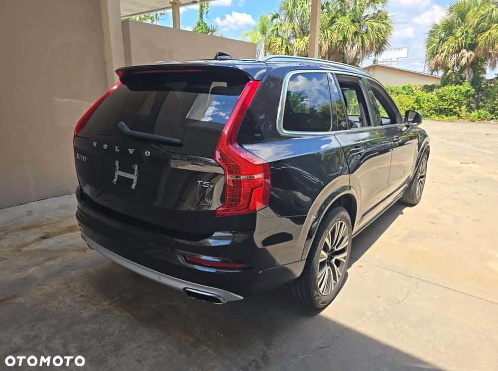 Volvo XC 90 B5 B AWD Momentum - 4