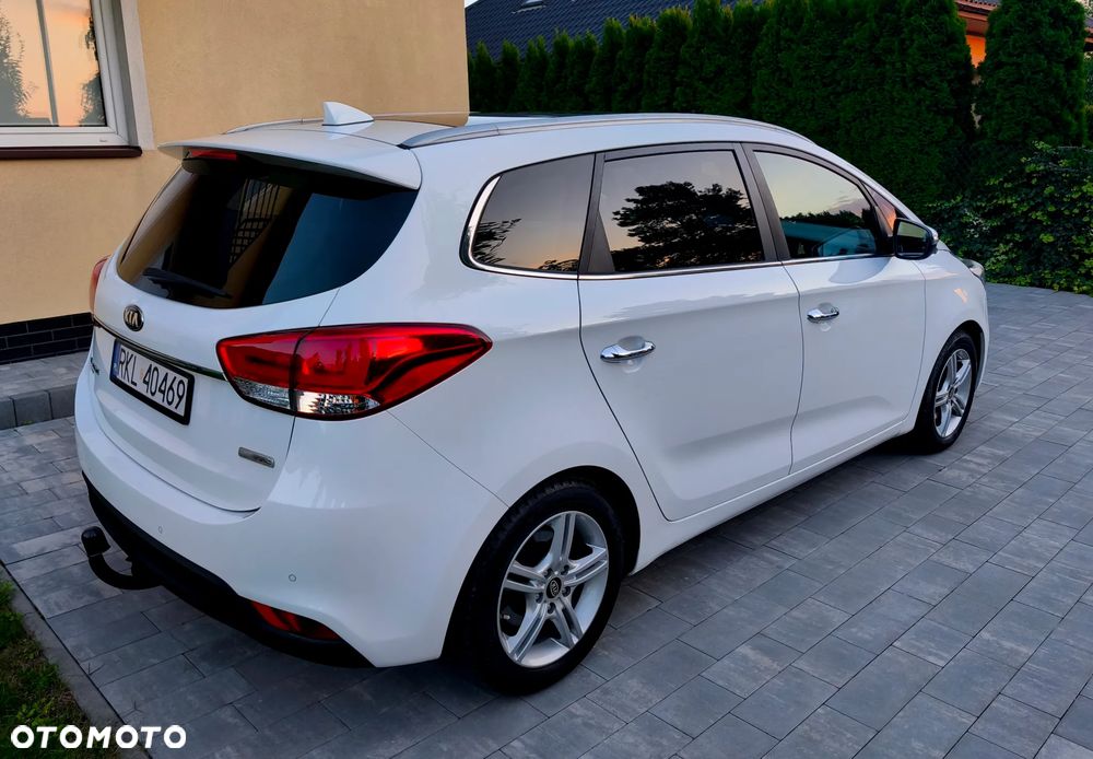 Kia Carens 1.7 CRDi Business Line 7os - 5
