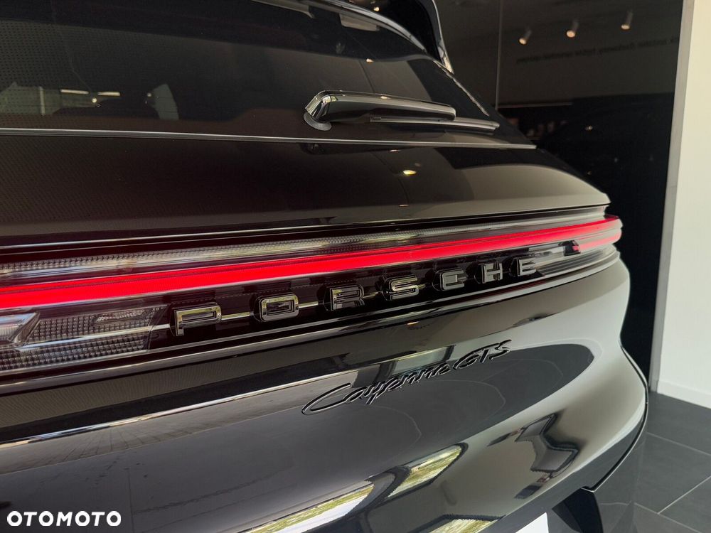 Porsche Cayenne - 13