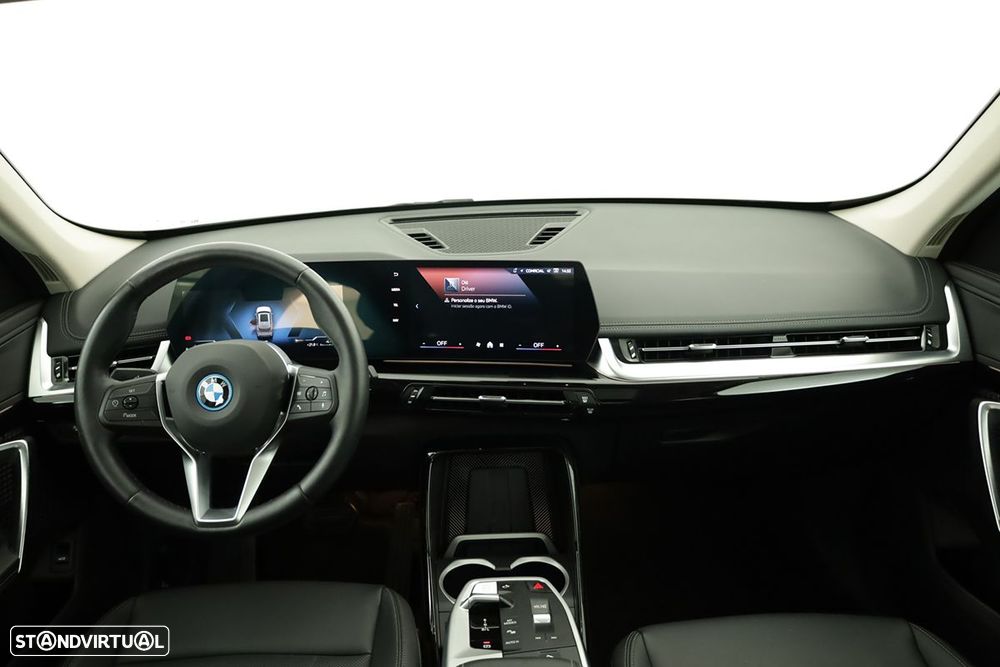 BMW X1 xDrive25e - 9