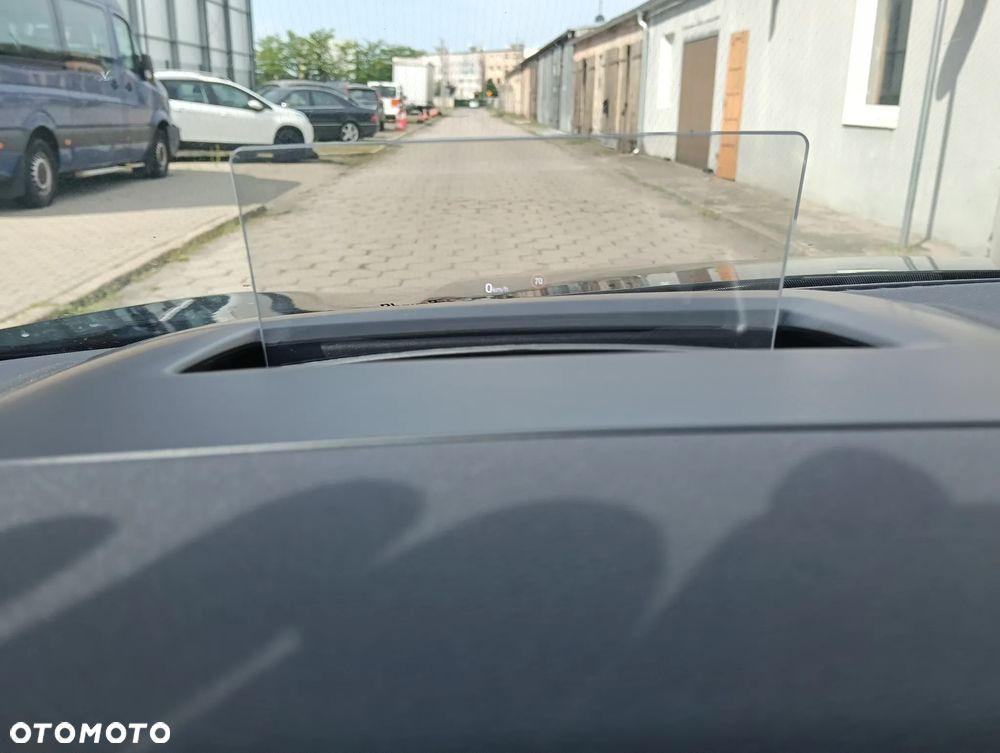 Ford Kuga 1.5 EcoBoost FWD ST-Line - 31