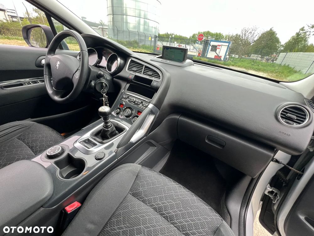 Peugeot 3008 1.6 HDi Access - 19