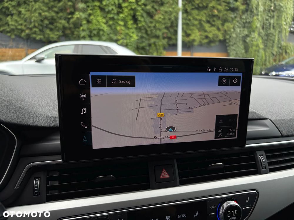 Audi A4 Avant 40 TFSI S tronic - 28