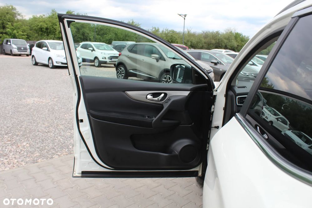 Nissan Qashqai 1.2 DIG-T Tekna+ - 13