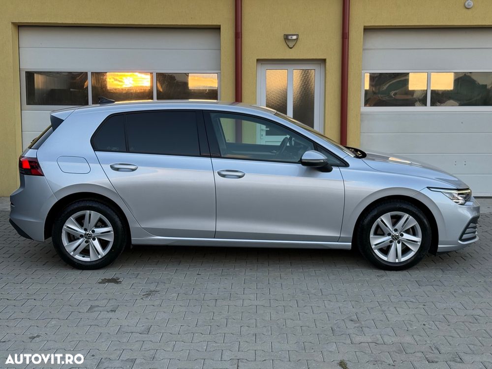 Volkswagen Golf 1.5 eTSI ACT DSG MHEV Life - 23