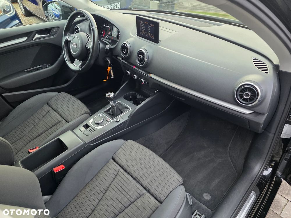 Audi A3 Sportback 1.4 TFSI Attraction - 12