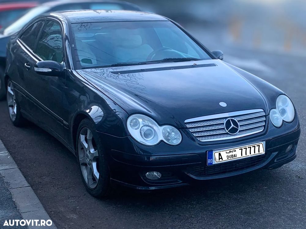 Mercedes-Benz C - 9
