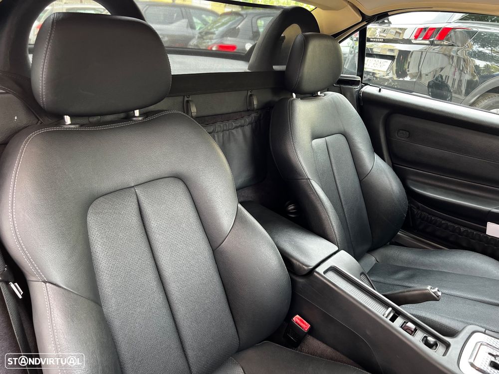 Mercedes-Benz SLK 200 - 17