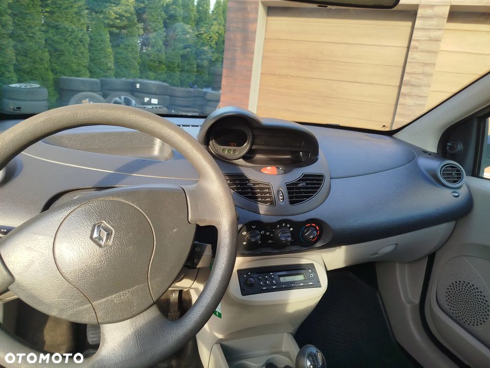 Renault Twingo 1.2 60 Authentique - 8