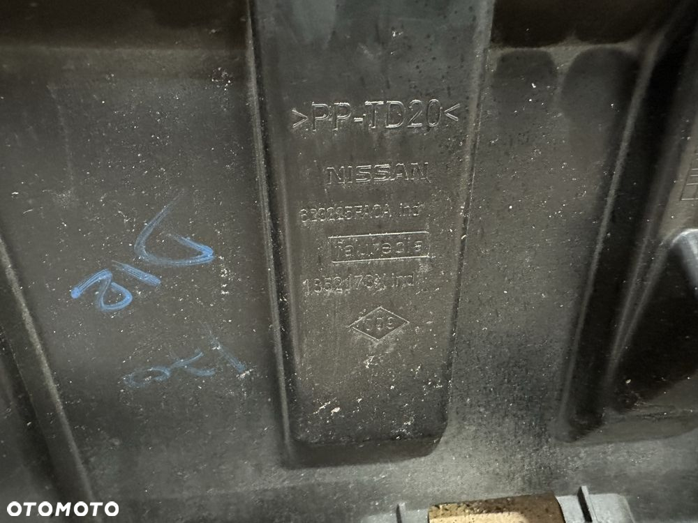 Wzmocnienie zderzaka przód nissan micra k14 V 5 - 8