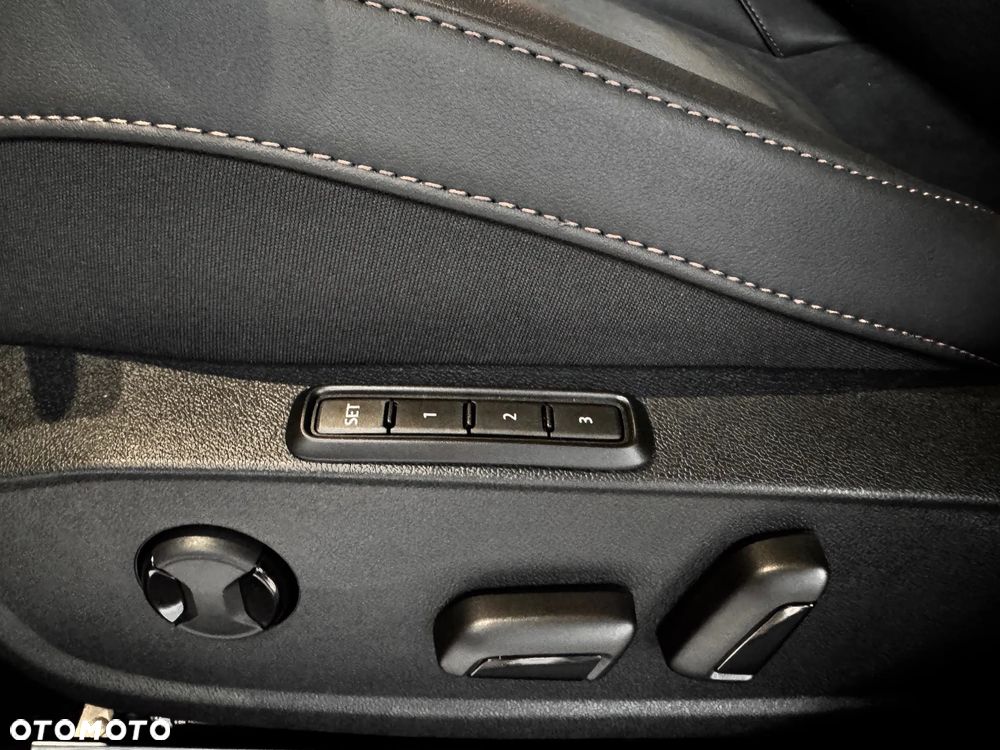 Cupra Leon Sportstourer 2.0 TSI 4Drive DSG - 20