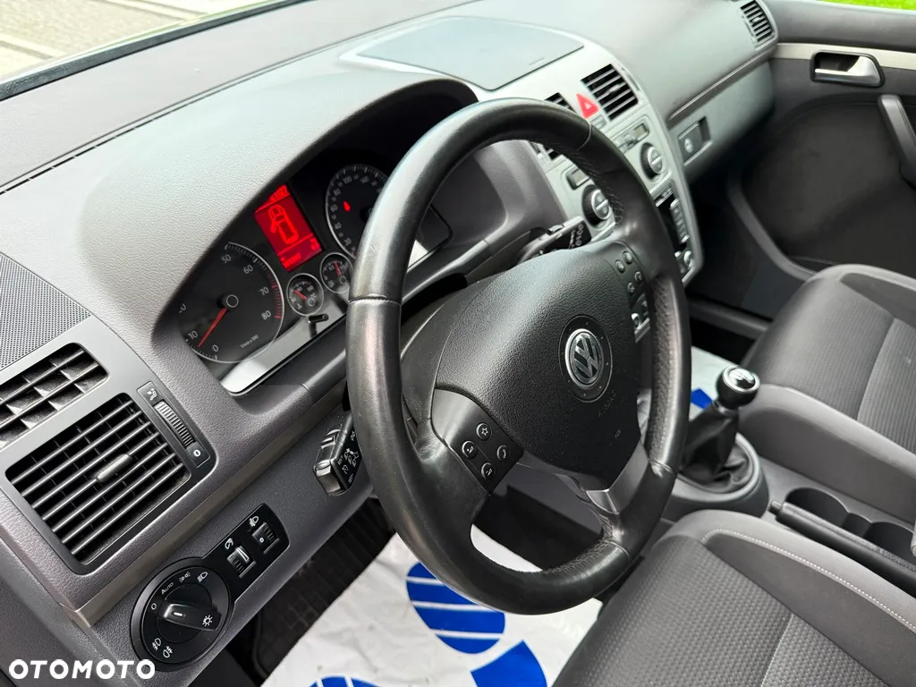 Volkswagen Touran 1.4 TSI Comfortline - 18