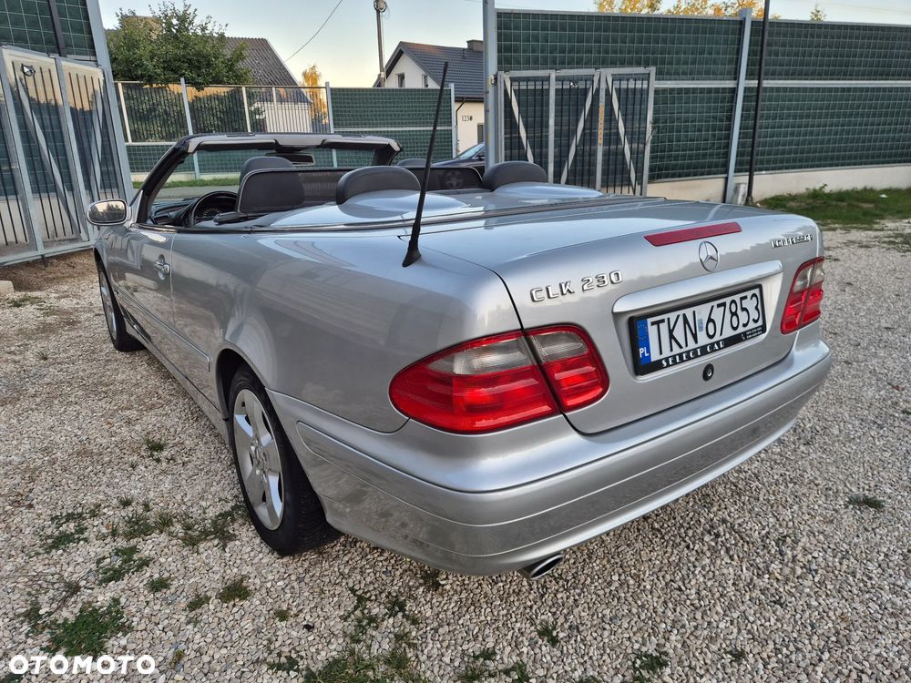 Mercedes-Benz CLK - 3