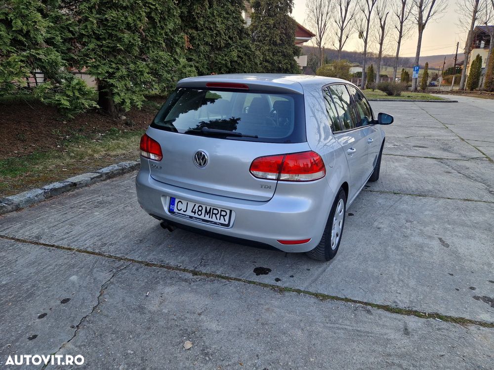 Volkswagen Golf 2.0 TDI DPF Trendline 119 g - 10